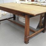 727 8444 DINING TABLE